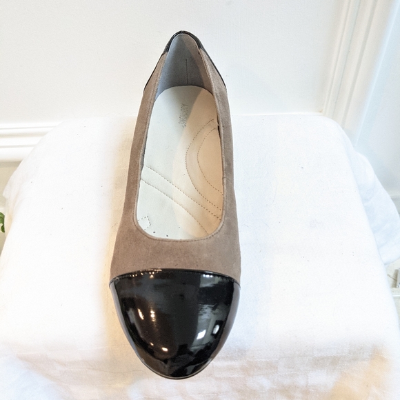 Suede flats by Auditions - Picture 9 of 14